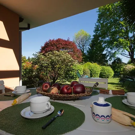Sleeps 5 Pool Apartamento *